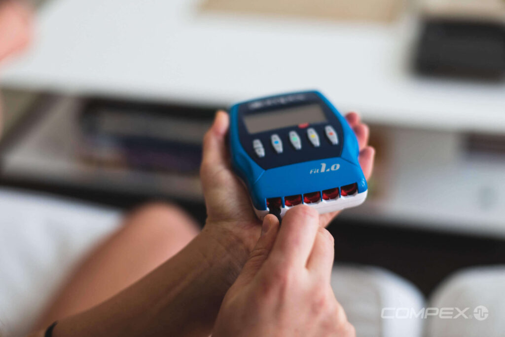 בלוג תמונה לפוסט על קומפקס (compex) - המדריך המלא למכשיר גירוי חשמלי
