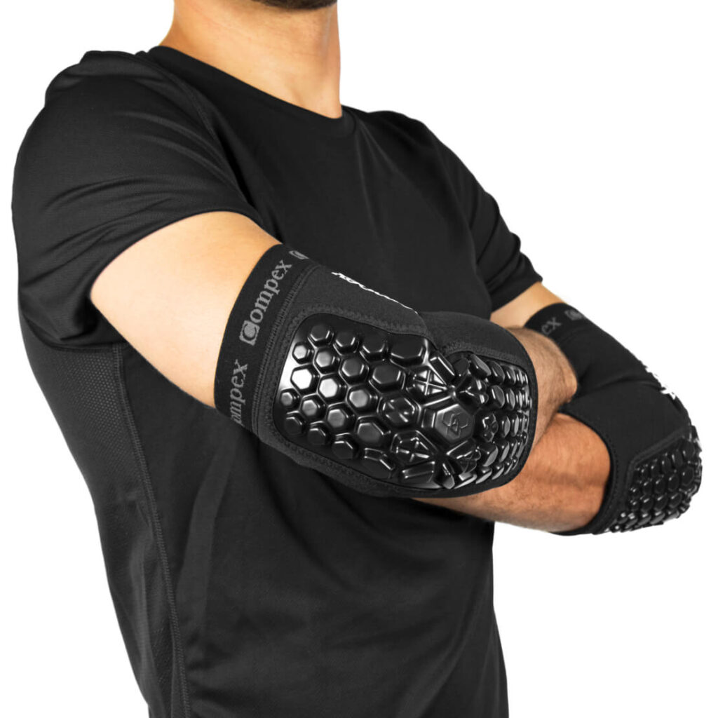 Compex Defender Elbow – מגן מרפק להגנה ותמיכה מירבית